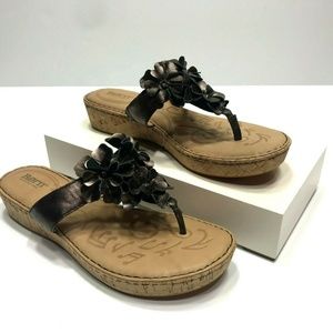 Born 10 Kimona Sandal T Moro Metallic Cork Wedge